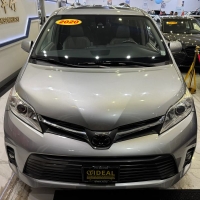 2020 TOYOTA SIENNA XLE MINIVAN 4D 开了56